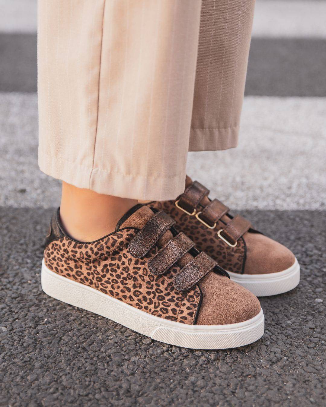 Basket femme léopard à scratch - Apolline - Casualmode.fr