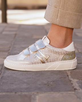 Basket femme motif serpent à scratch - CL84 GOLD - Casualmode.fr