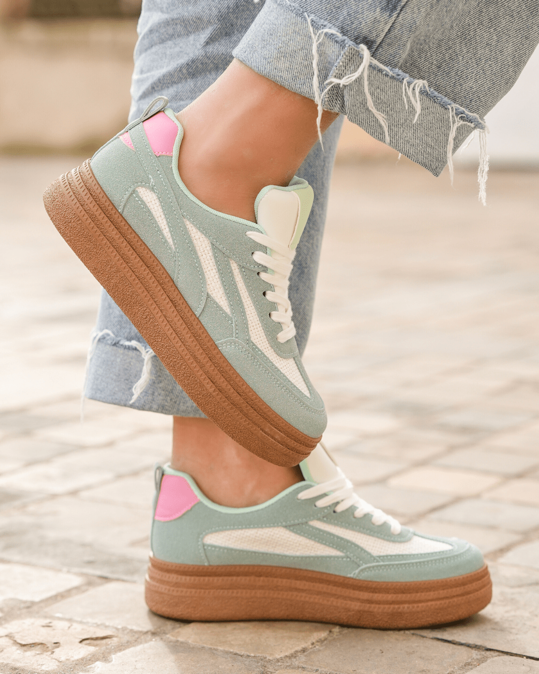 Basket semelle marron femme verte à lacets - Claire - Casualmode.fr
