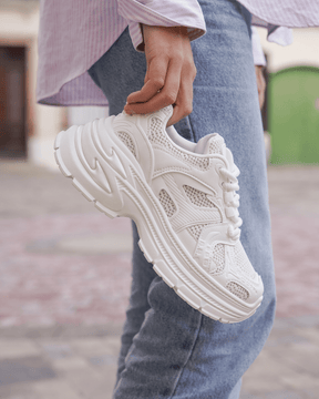 Basket femme compensée blanche à lacets - Arya - Casualmode.fr