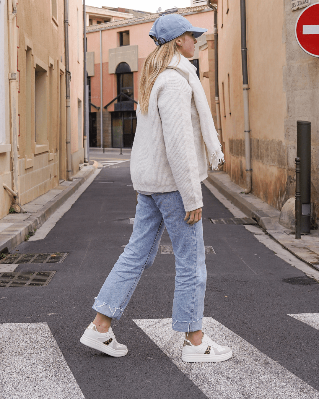 Basket femme compensée léopard à lacets - Alicia - Casualmode.fr