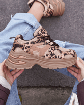 Basket femme compensée léopard à lacets - Arya - Casualmode.fr