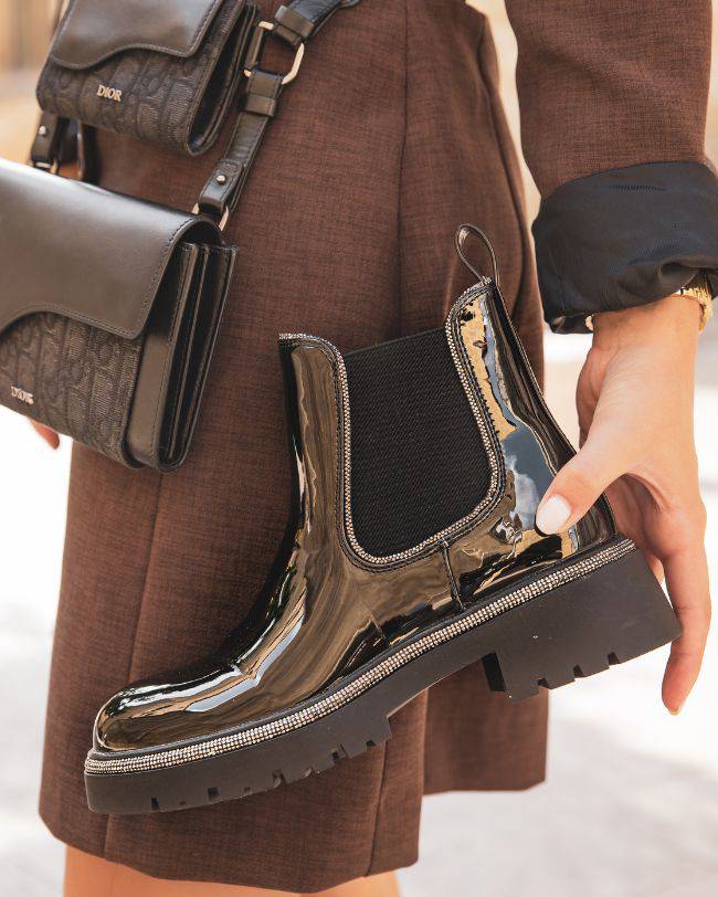 Bottines femme noires brillantes vernis chelsea - Sienna - Casual Mode
