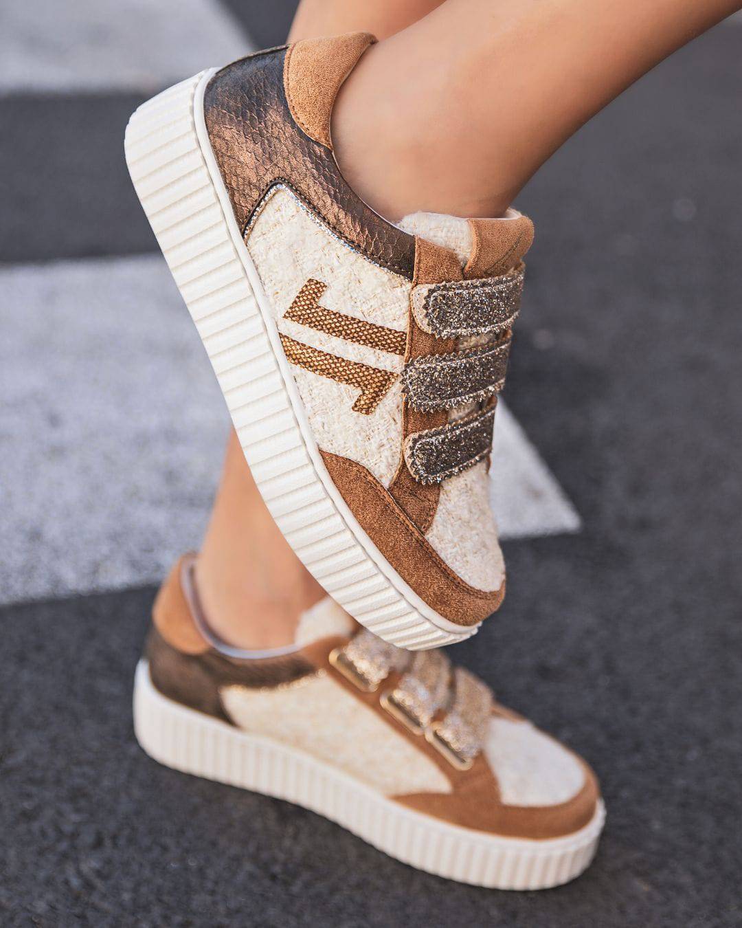 Basket femme camel à scratch - CL79 CAMEL - Casualmode.fr