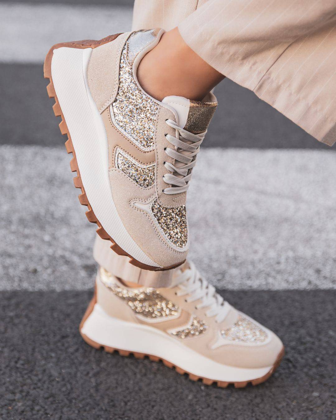 Basket femme beige plateforme à lacets - Marissa - Casualmode.fr