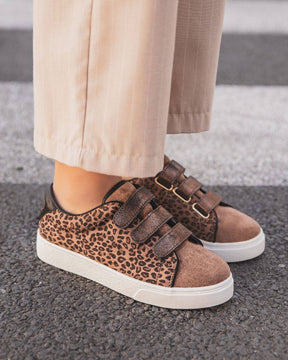 Basket femme léopard à scratch - Apolline - Casualmode.fr