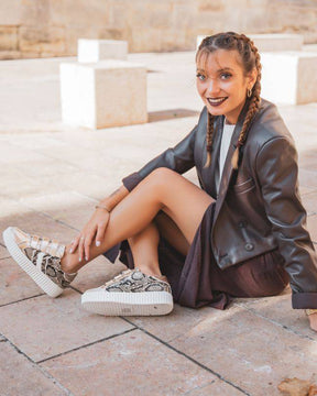 Basket femme au motif python à scratch - CLE01 SNAKE - Casualmode.fr
