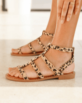 Sandale femme plate spartiate léopard - Claudia - Casualmode.fr