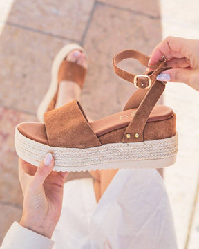 Sandale femme compensée CUIR camel - MJNP92 - Casualmode.fr