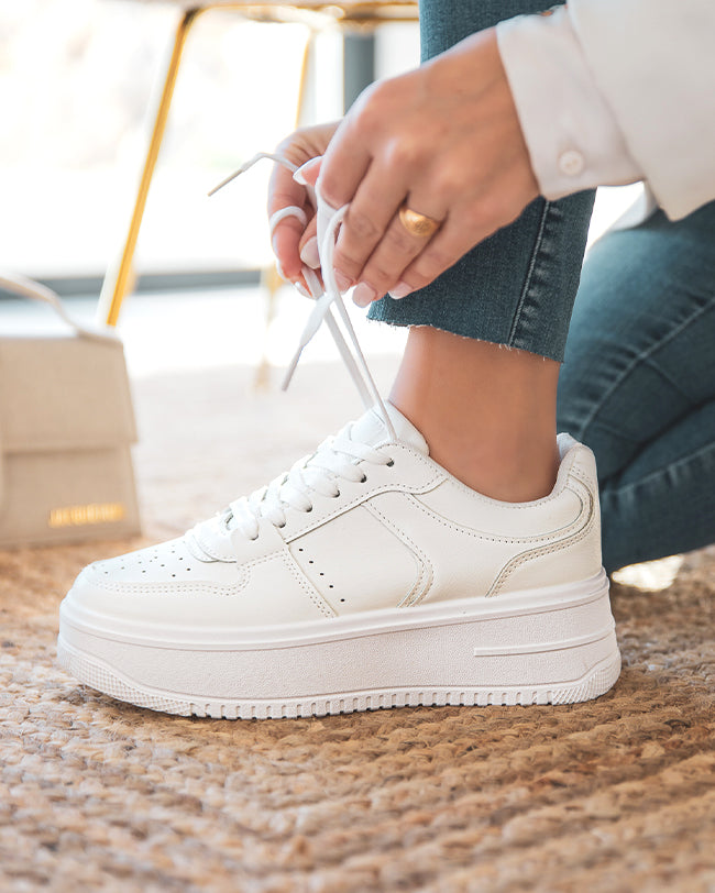 Basket femme blanche à lacets - Amalia - Casualmode.fr